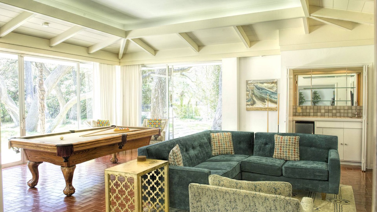 Medical Center District House | 5-Acre Nature Retreat In The Heart Of San Antonio with Pickleball and Tennis