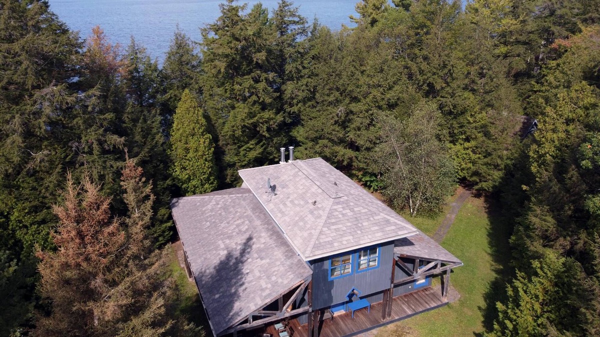 Torrance Cottage | 5 bdrm, 3 bath, Lake Muskoka, Guest Cottage! Private! Sunsets!