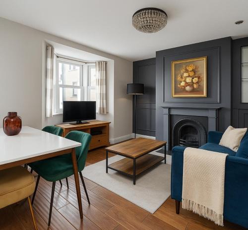 Hammersmith Apartment | 5 Bed Apartment in Hammersmith
