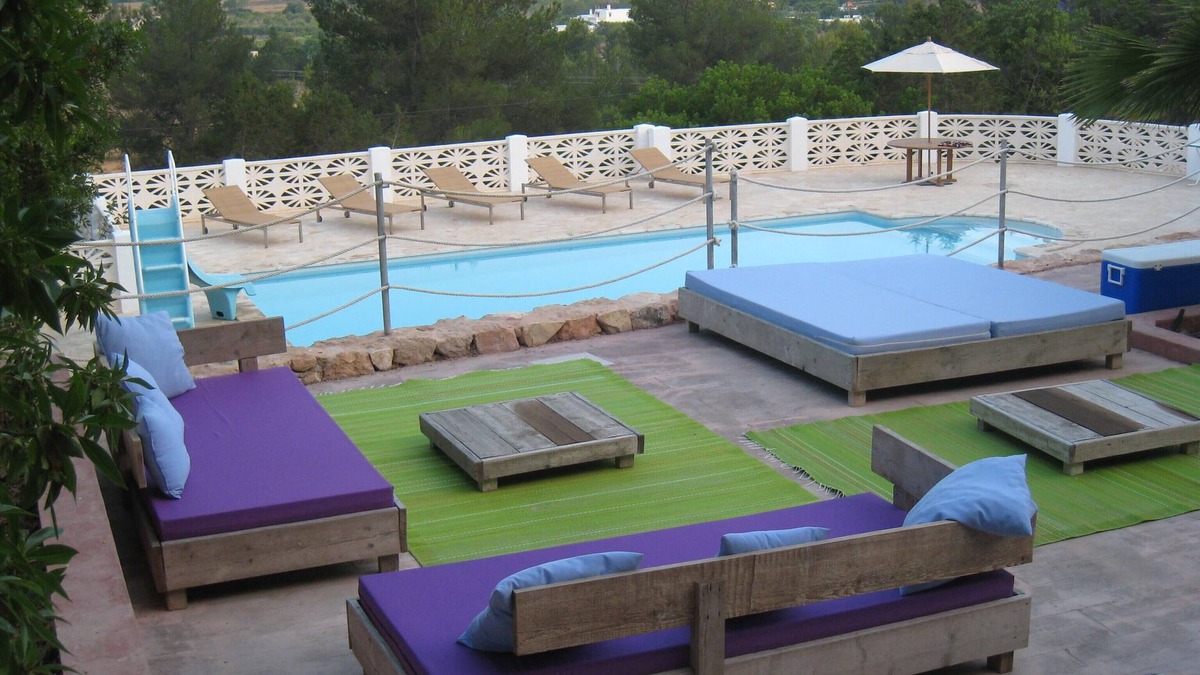 Sant Antoni de Portmany Villa | 5 bed luxury villa with pool, BBQ and stunning views of Ibiza countryside