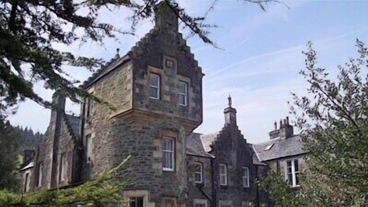 Dalmally House | 5 bedroom accommodation in South Lochaweside