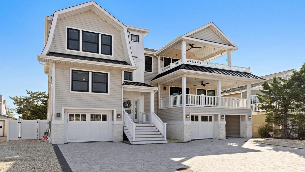 Ship Bottom House | 5 bedroom accommodation in Ship Bottom