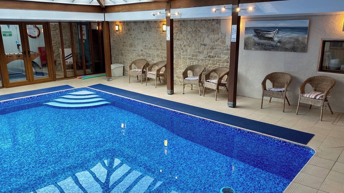 Lyme Regis Cottage | 5 bedroom accommodation in Uplyme, near Lyme Regis