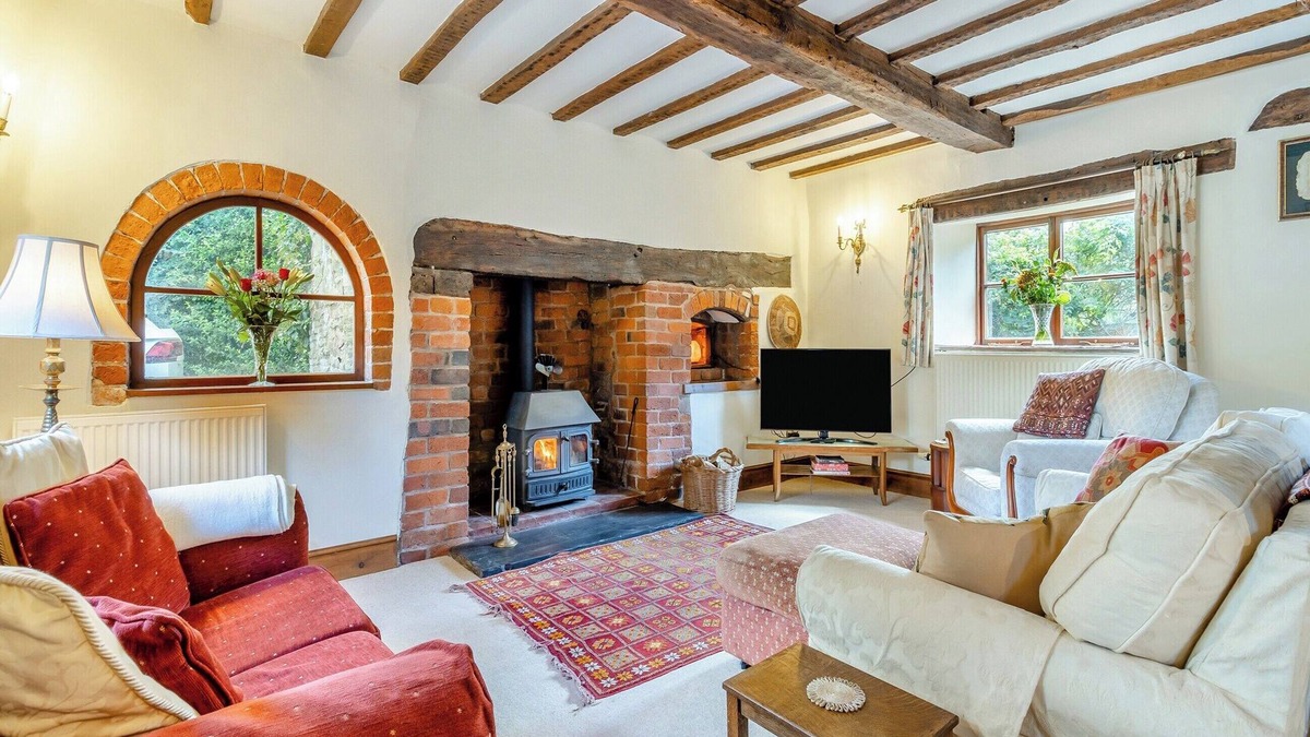 Bromyard Cottage | 5 bedroom accommodation in Bromyard