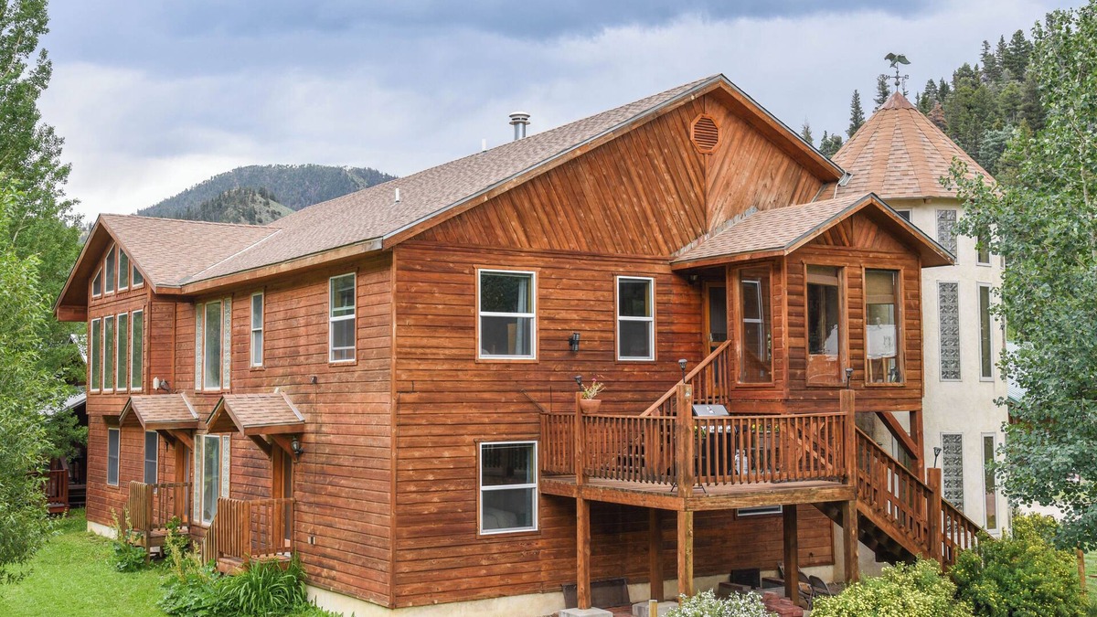 Red River Villa | 5 bedroom accommodation in Red River