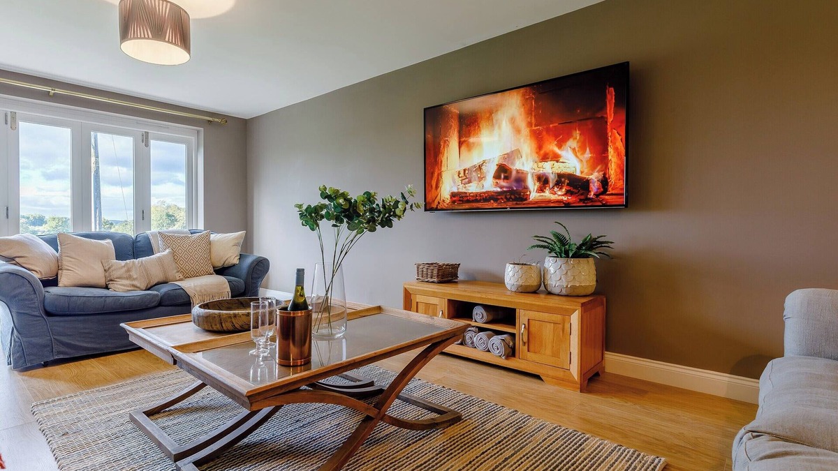 Leigh Sinton Cottage | 5 bedroom accommodation in Leigh Sinton, near Malvern