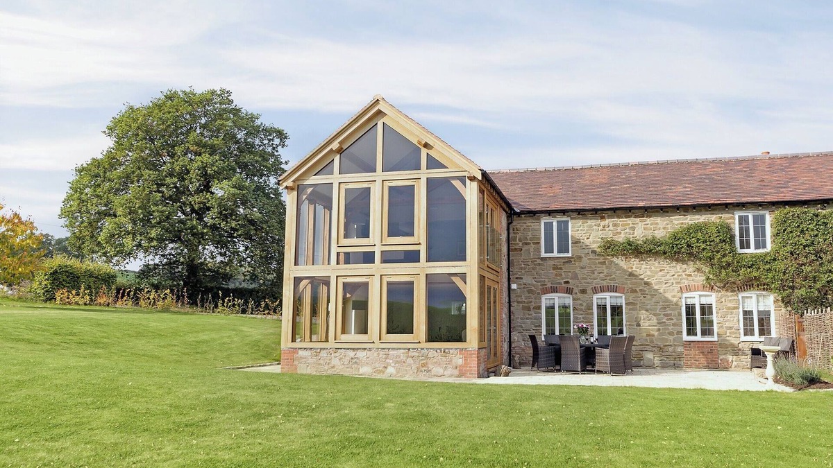 Woolhope Cottage | 5 bedroom accommodation in Much Marcle, near Ledbury