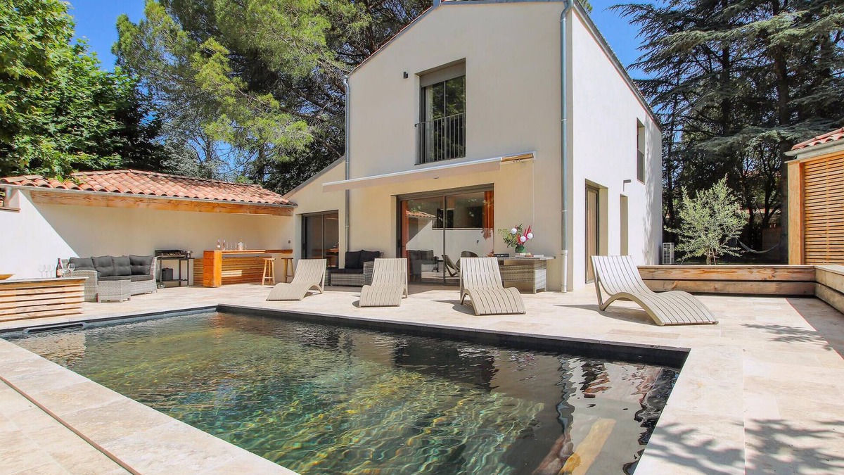 Vagnas House | 5 bedroom accommodation in Vagnas