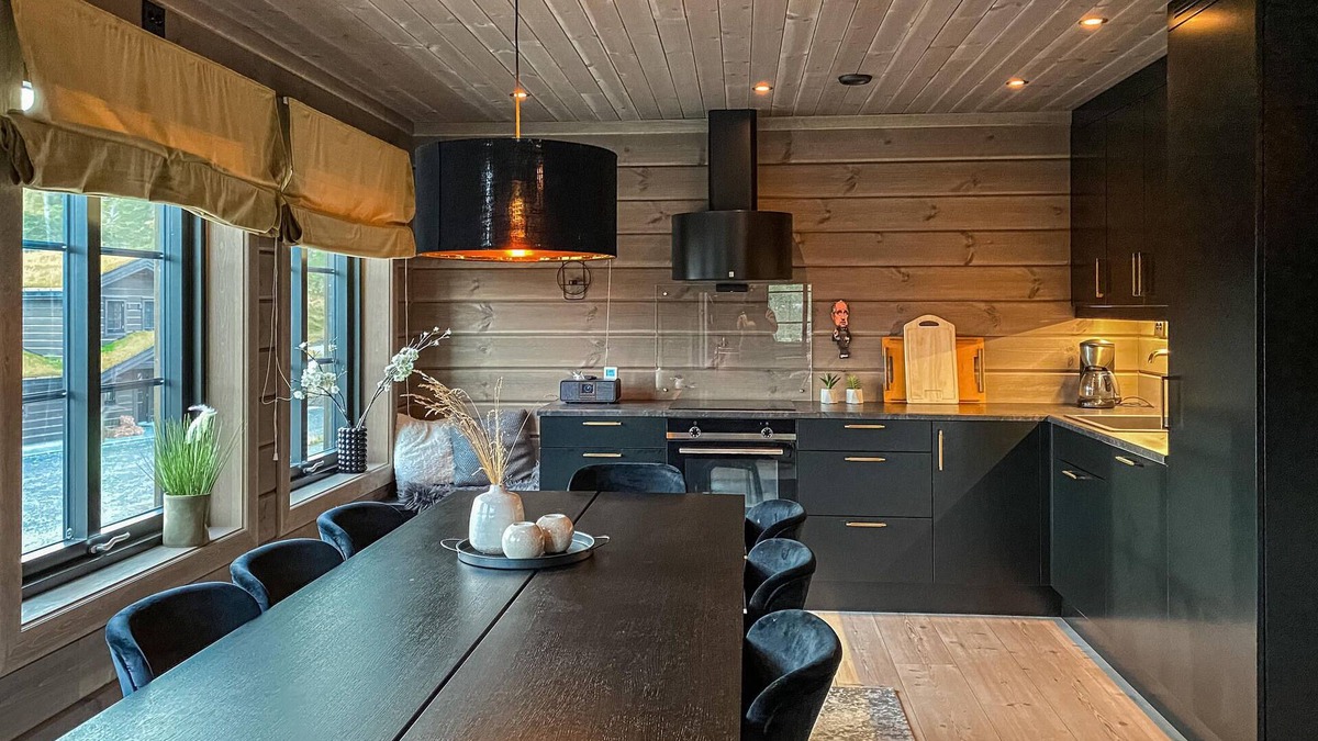 Stryn House | 5 bedroom accommodation in Stryn