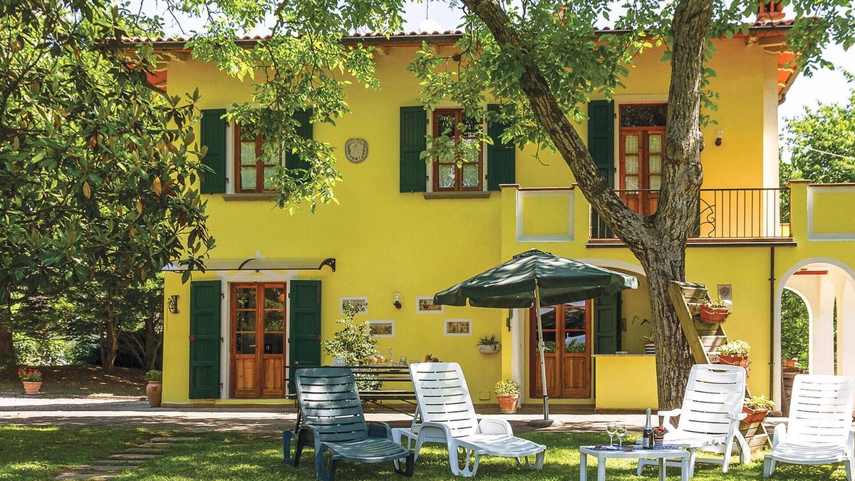 Partina House | 5 bedroom amazing home in partina ar