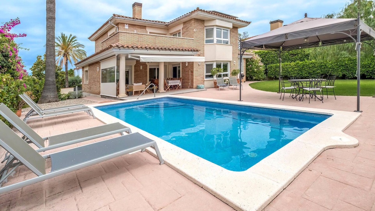 Reus House | 5 bedroom awesome home in Reus