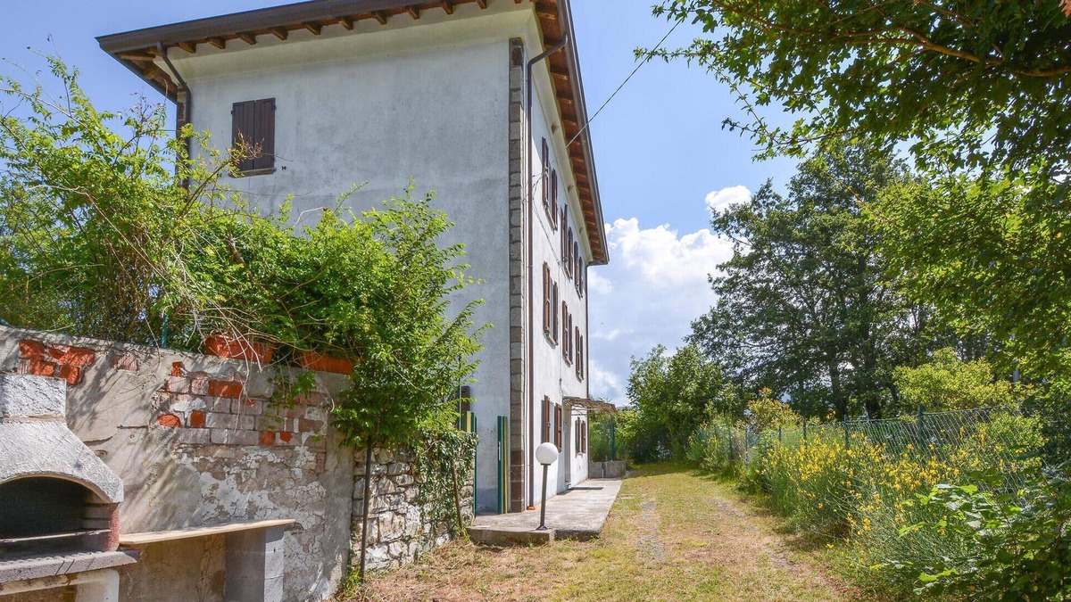 Berceto House | 5 bedroom gorgeous home in Bergotto