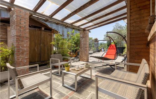 Serralta House | 5 Bedroom Gorgeous Home In Podenzana