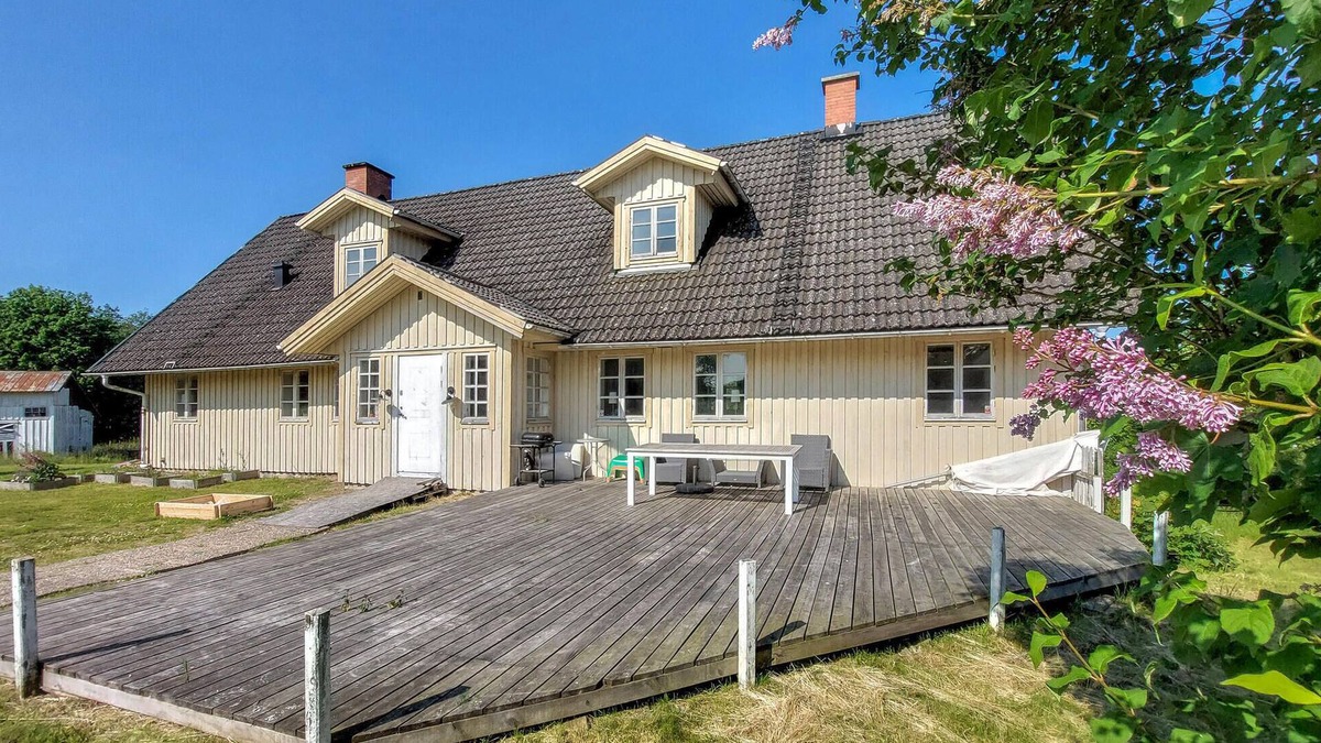 Bjarnum House | 5 bedroom gorgeous home in Bjärnum