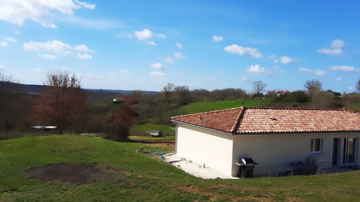 Durfort-Lacapelette House | 5-BEDROOM HOUSE WITH BEAUTIFUL VIEW