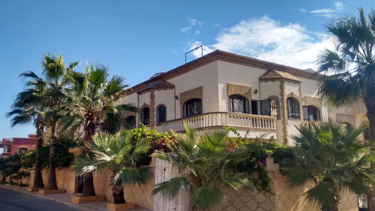 Hay Chemaaou Villa | 5 bedroom holiday Villa Yasmine, perfect for family holidays, near beaches