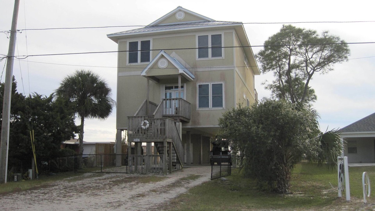 Alligator Point House | 5 Bedroom House Beachfront at Alligator Point Florida