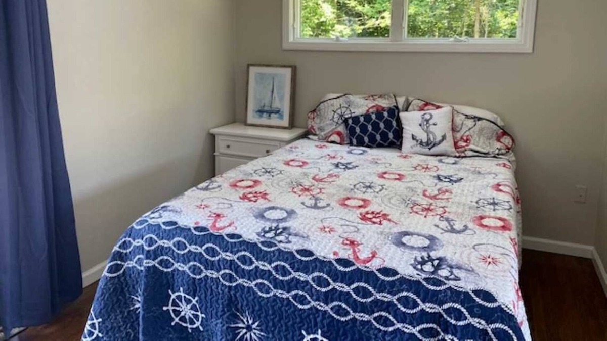 New Milford House | 5 bedroom house with a dock on Candlewood Lake