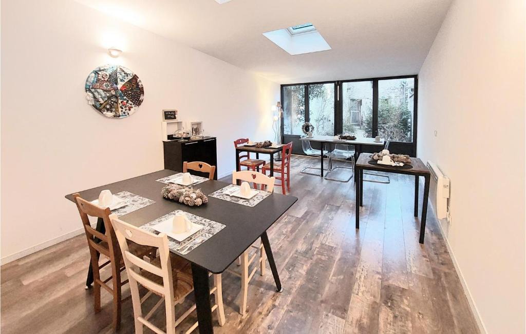 Magny-en-Vexin House | 5 Bedroom Lovely Home In Magny-En-Vexin