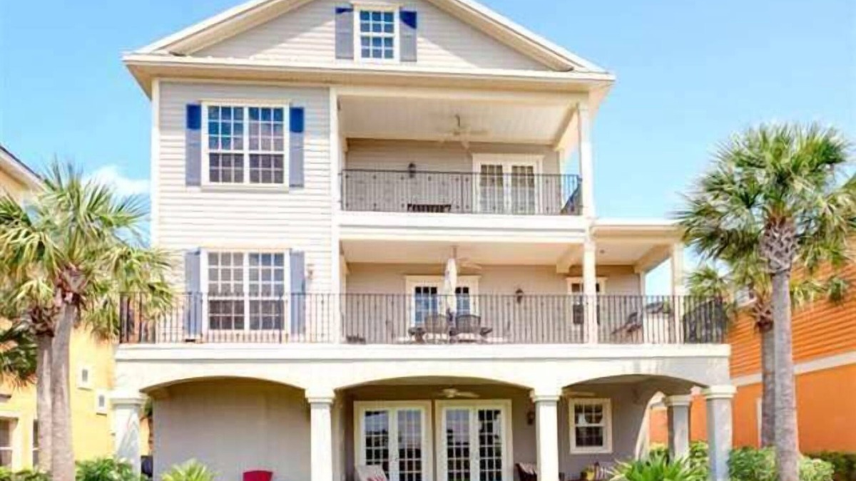 Palm Coast House | 5 Bedroom Luxury Gated Ocean View Home with Amenities