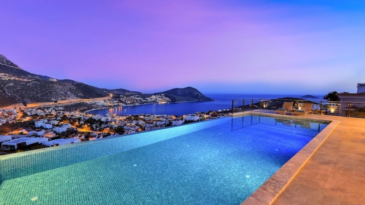 Kepez Villa | 5 Bedroom Luxury Kalkan Villa with Heated Infinity Pool & Fantastic Sea Views