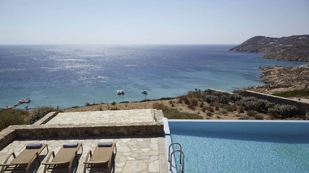 Elia Villa | 5 bedroom luxury villa with pool and amazing sea views near Elia beach