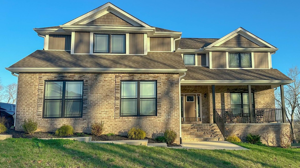Somerset House | 5-bedroom vacation home with private slip, just 10 minutes from the marina