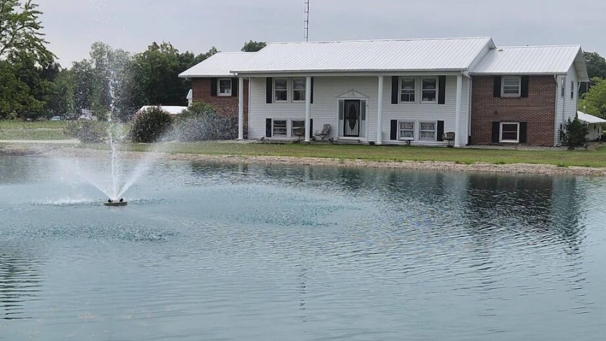 Defiance House | 5 Bedroom with all the amenities of home.