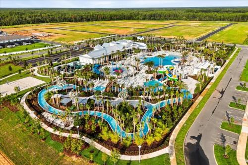 Clermont House | 5 Bedrooms 45 Baths Windsor Cay 16146Cc
