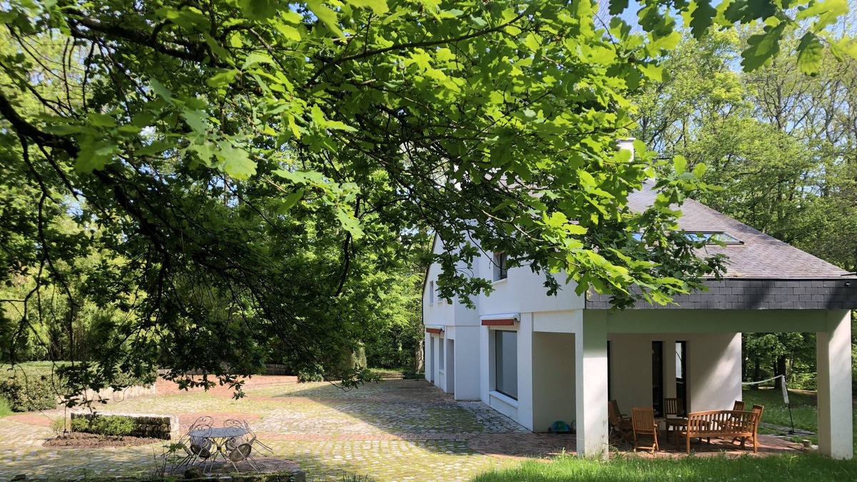 Coignieres House | 5 Bedrooms, Absolute calm 35 km from Paris