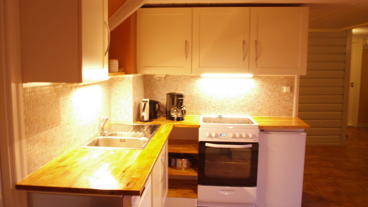 Herand House | 5 bedrooms, large apartment on farm, nice view and nature