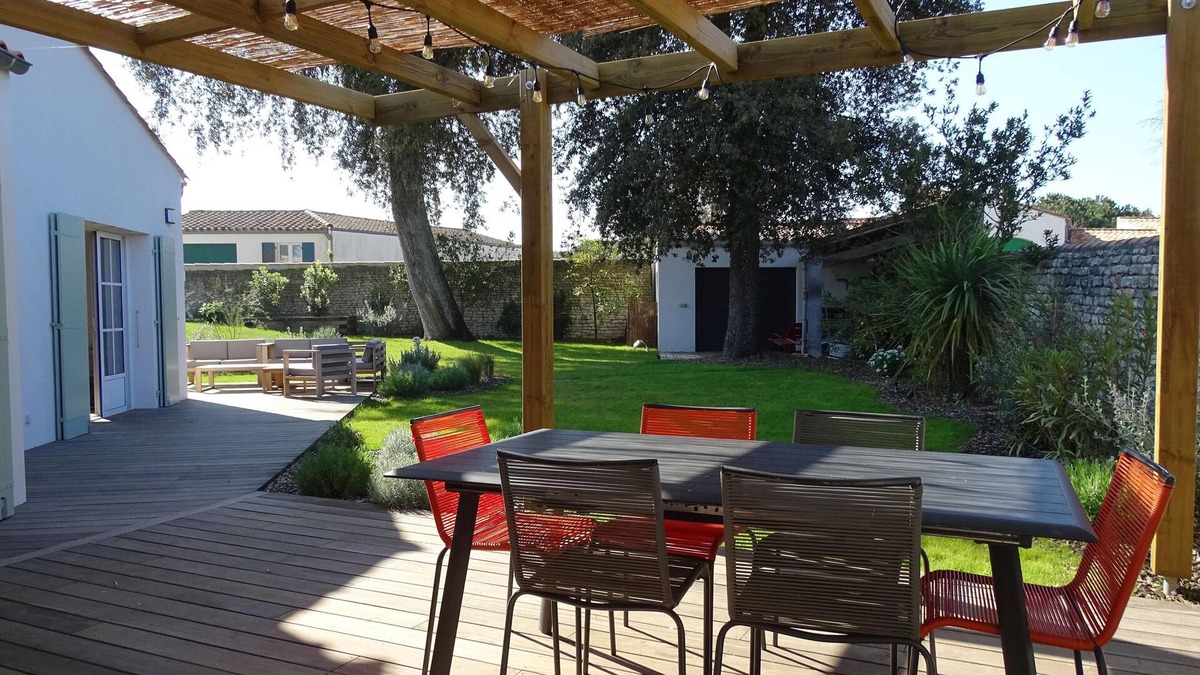 La Flotte Villa | 5 Bedrooms Villa In La Flotte