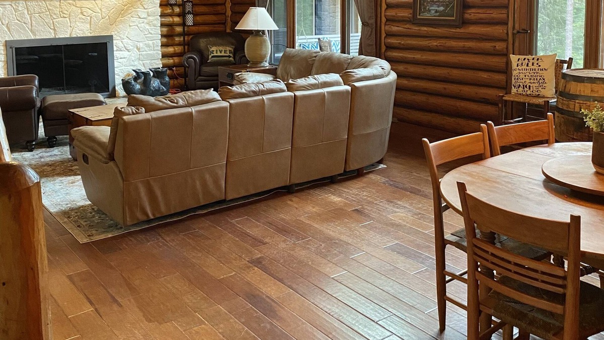 Grayling Cabin | 5 beds, screened porch, river frontage, central air