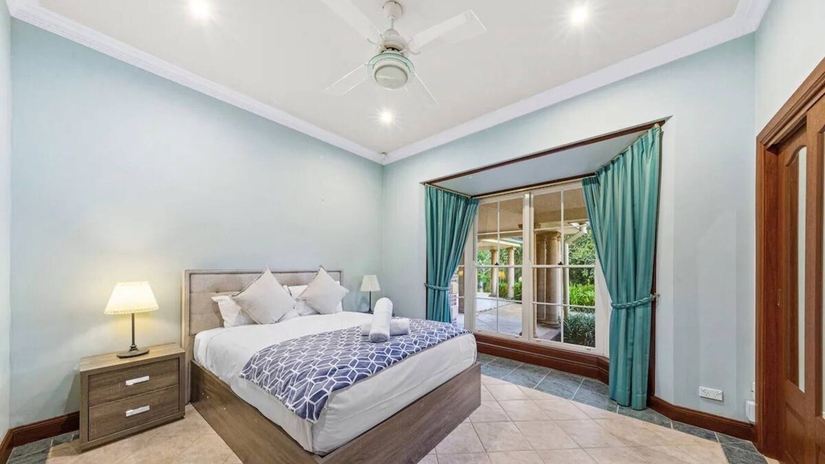 Dural House | 5 Beds Villa with Pool&Pond | Dural Masterpiece