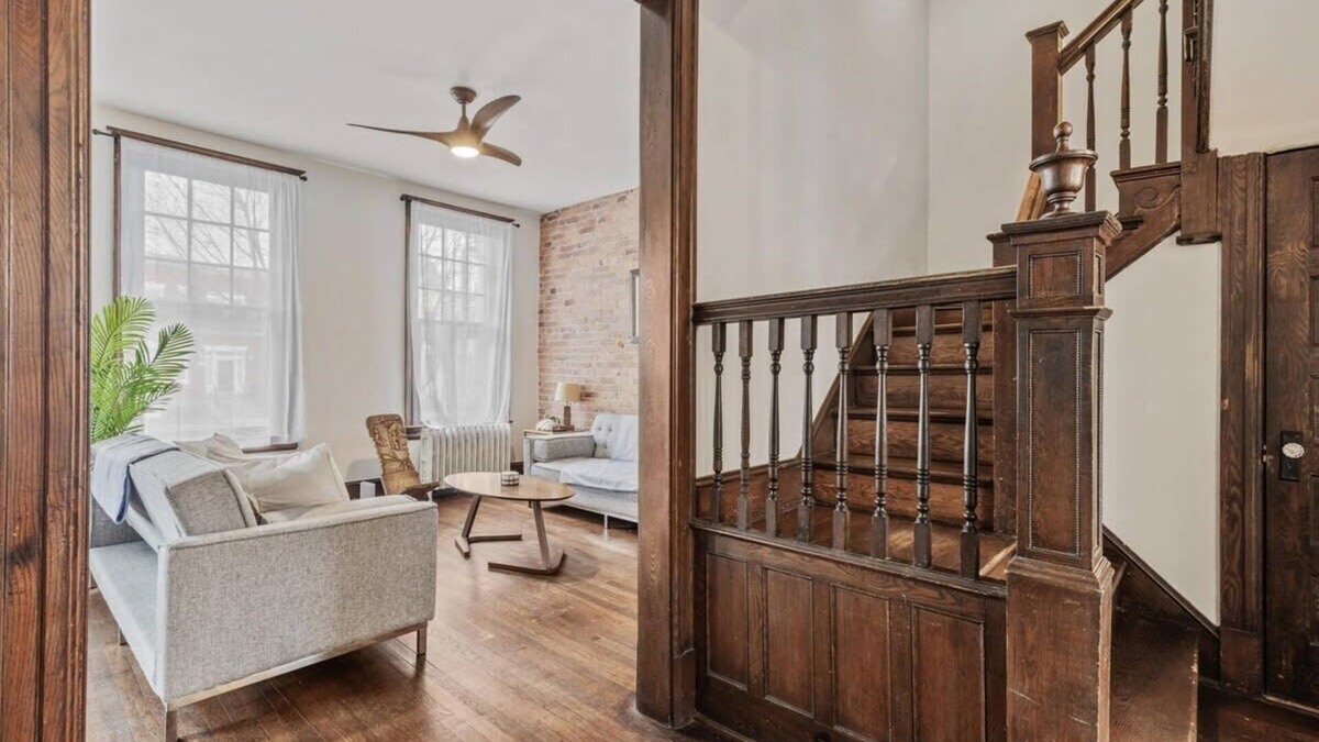 Park View House | 5-BR Historic Home Nestled Btw Petworth & CoHi
