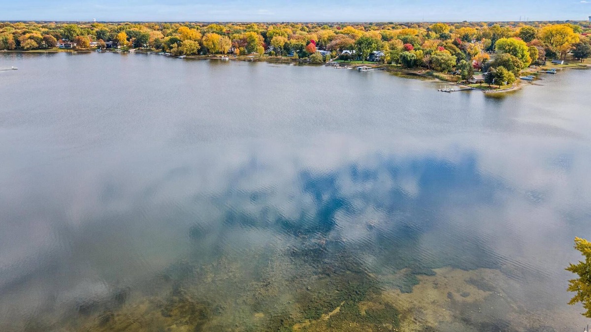 Coon Rapids House | 5 BR Lakeside Retreat w/ Huge Rec Space!