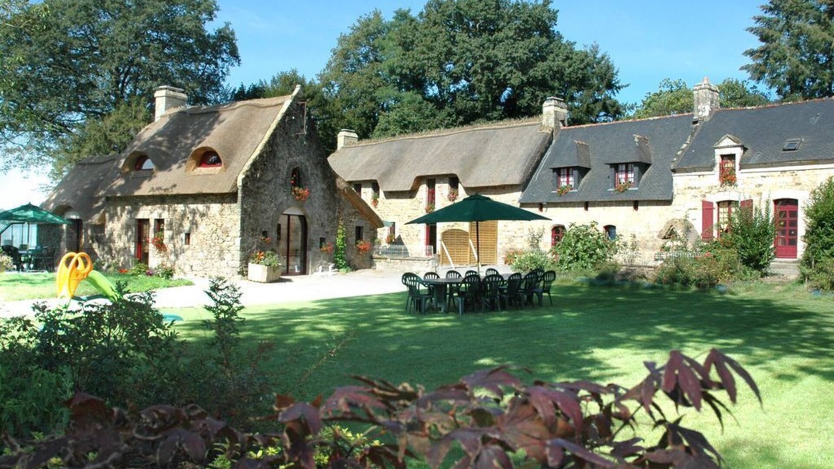 Baud House | 5 character gites with heated indoor swimming pool