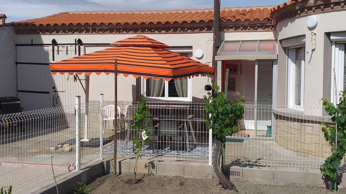 Saint-Hippolyte Villa | 5 min Plages Villa Coquette et Acueillante Parking Boulodrome