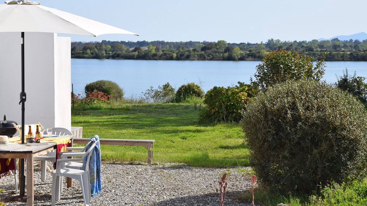 Aleria House | 5 km from Aléria and its beaches, quiet, nature, lakeside (72 hectares).