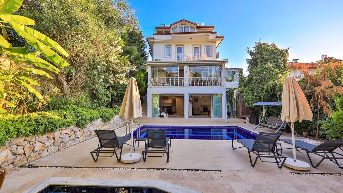 Oludeniz Villa | 5*Luxury Villa , Heated Pool, Jacuzzi, BBQ, Sauna, Turkish Hamam