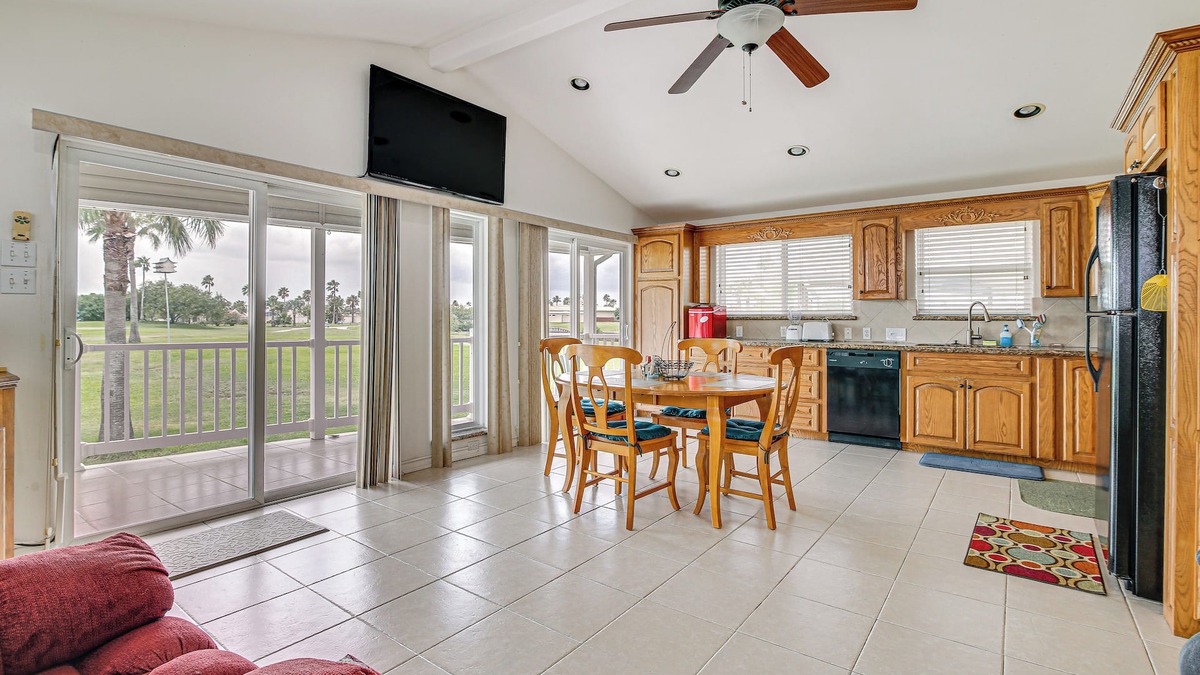Port Isabel House | 5 Mi to Beaches: Sunny Port Isabel Golf Retreat