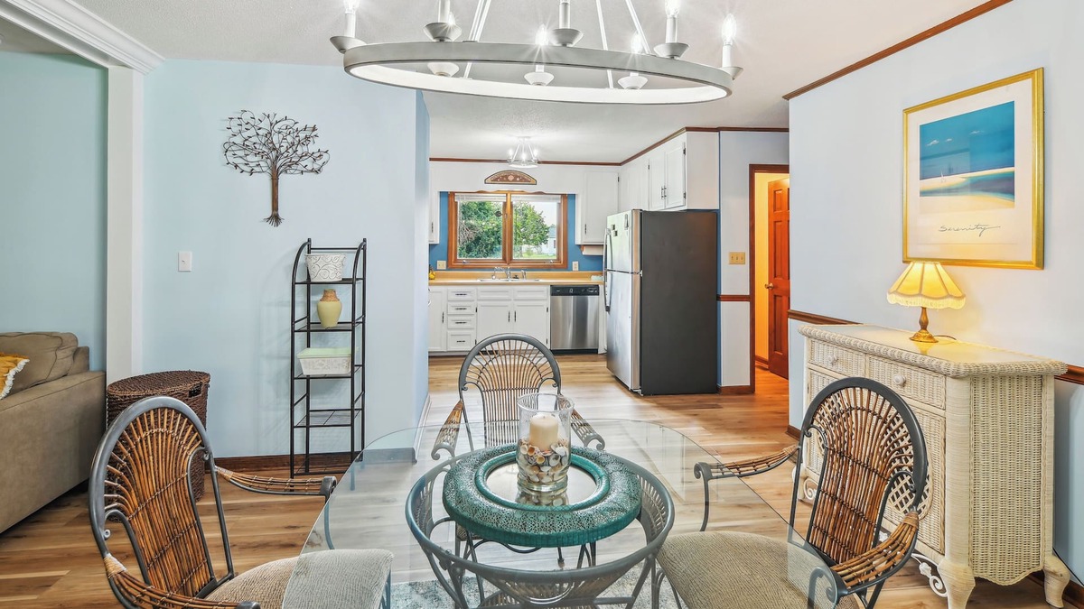 Myrtle Beach Cottage | 5 Mi to Boardwalk: Myrtle Beach Home Near Golfing