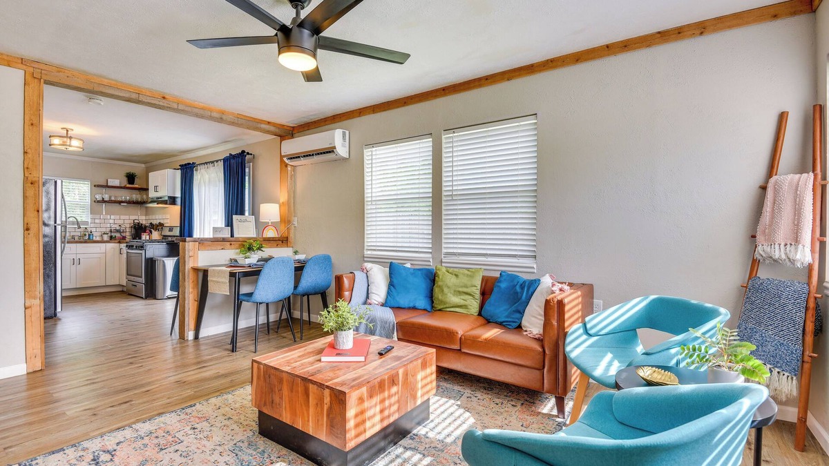 Tulsa House | 5 Mi to Dtwn Tulsa: Pet-Friendly Home!