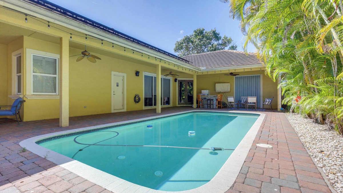 Jupiter House | 5 Mi to Jupiter Beach Park: Poolside Oasis!
