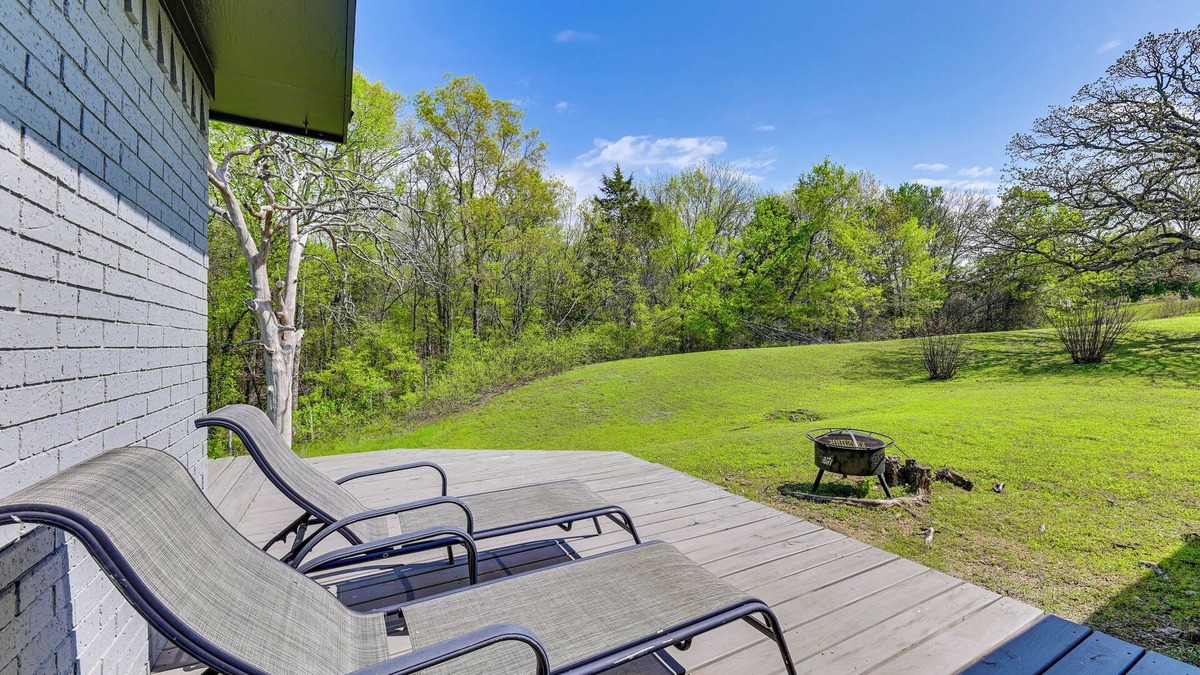 Tishomingo House | 5 Mi to Lake Texoma: Wooded Retreat on 3 Acres!
