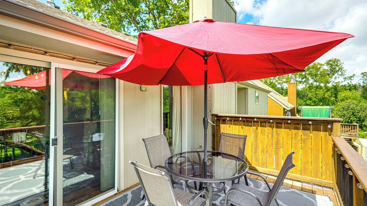 Bellevue House | 5 Mi to Platte River: Inviting Bellevue Rental