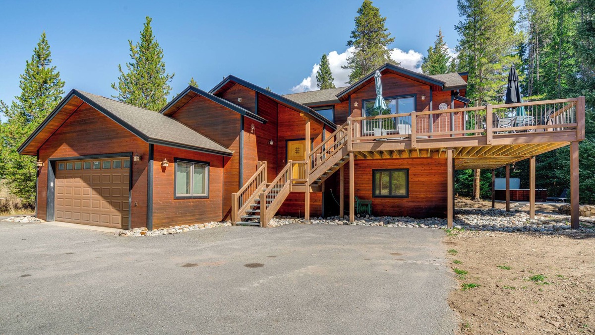 Blue River House | 5 Mi to Ski Resort: Breck Home w/Hot Tub!