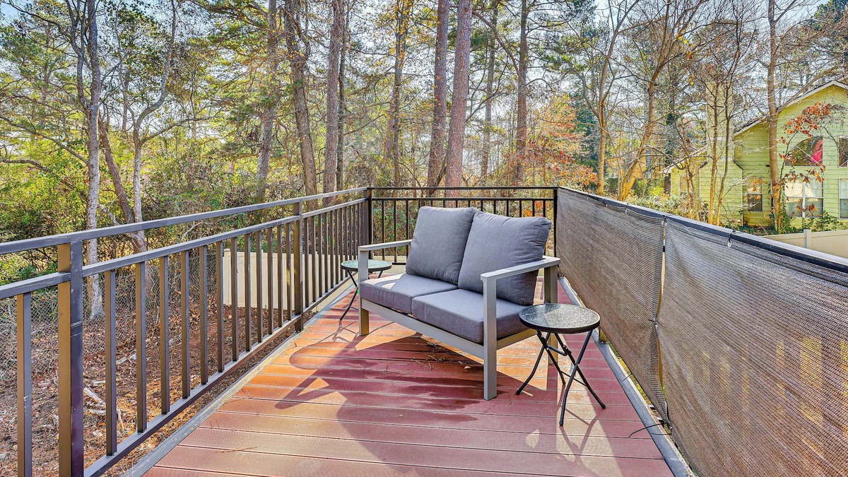 Lithonia House | 5 Mi to Stone Mountain: Lithonia Getaway