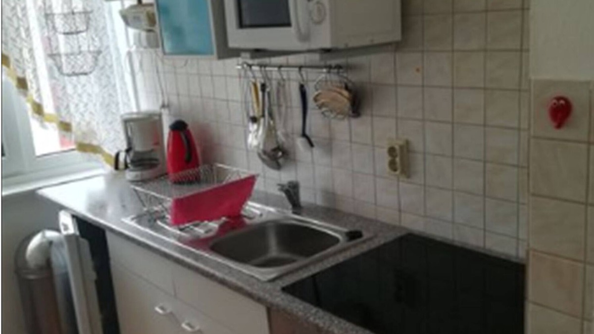 Zwenkau Apartment | 5 min zum See 30 min mit dem Auto zu Belanitis 35 min mit dem Auto Nach Leipzig
