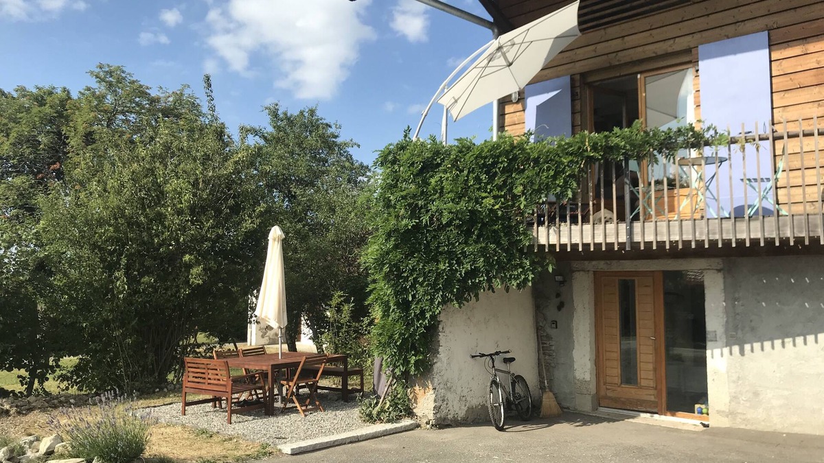 Saint-Paul-en-Chablais House | 5 mins Stations of Bernex, Thollon memises, and beaches of lake leman